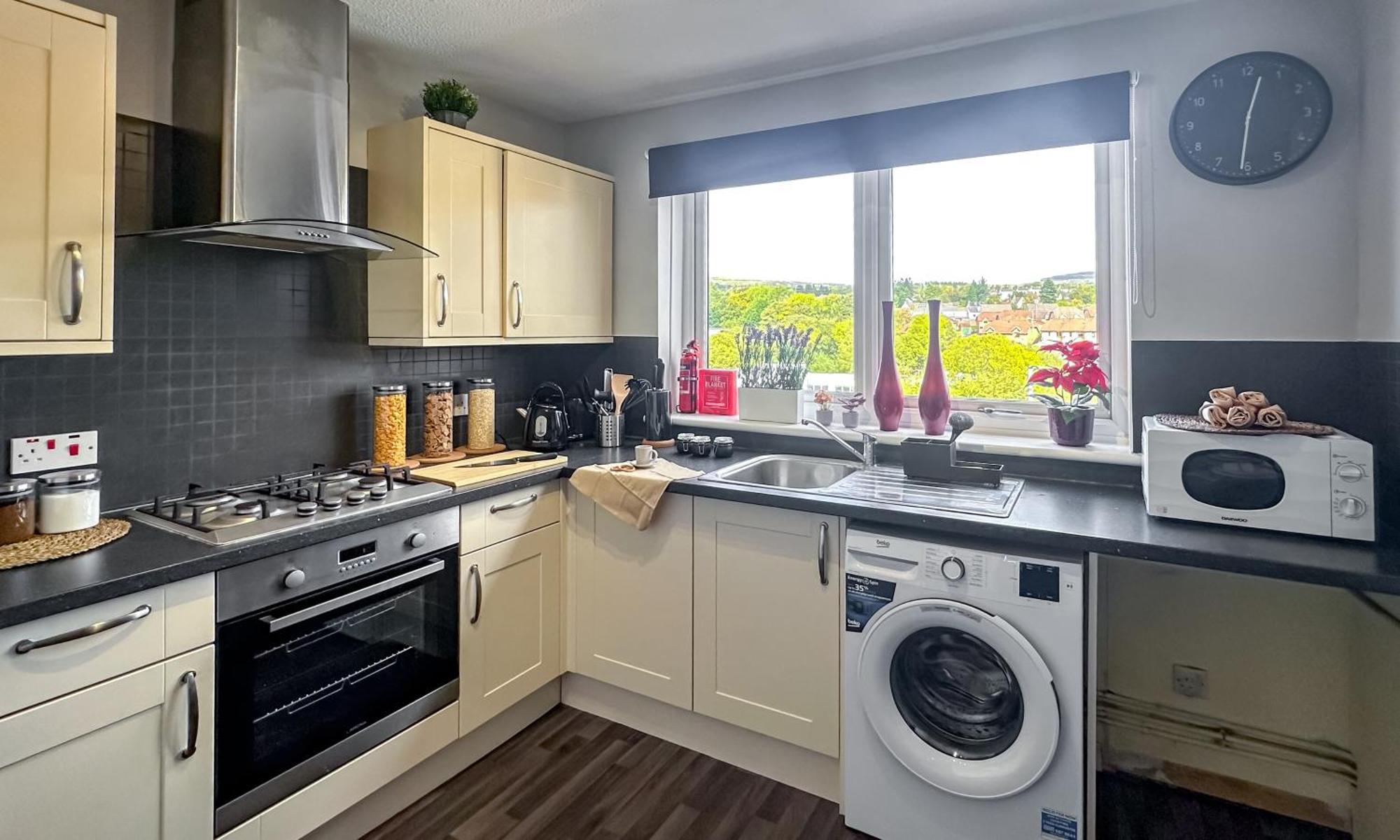 Brand New Scotland 3rooms Near Glasgow Apartment *