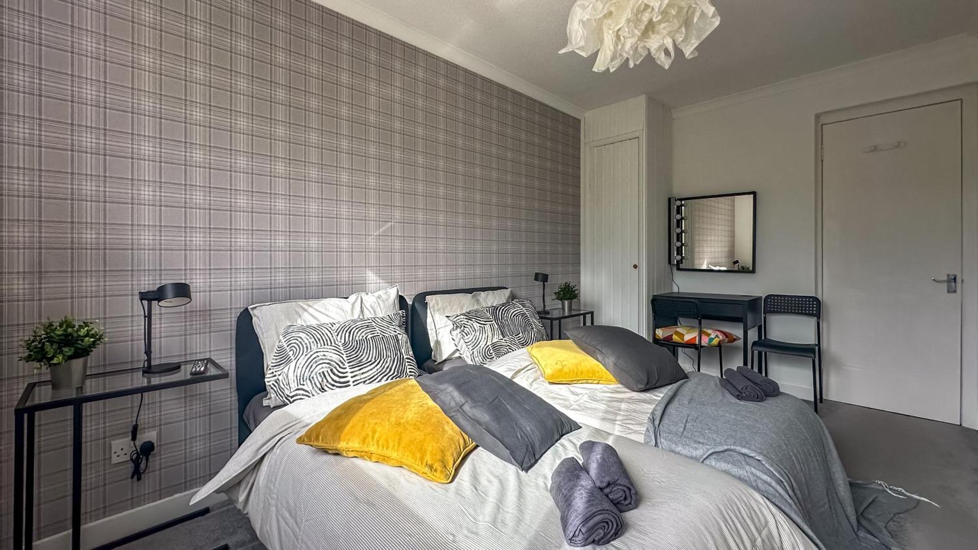 Brand New Scotland 3rooms Near Glasgow Clydebank