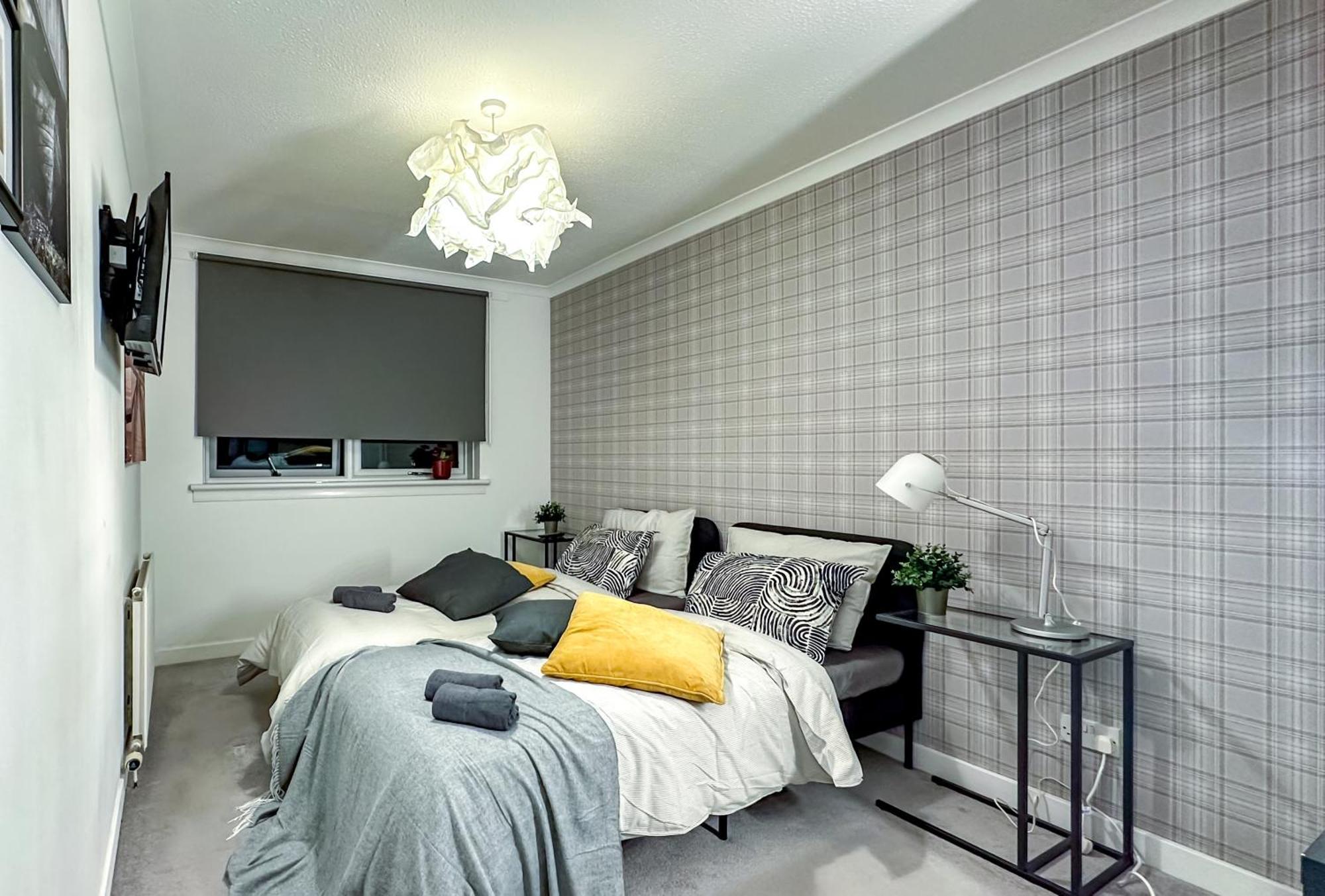 Brand New Scotland 3rooms Near Glasgow Apartment *